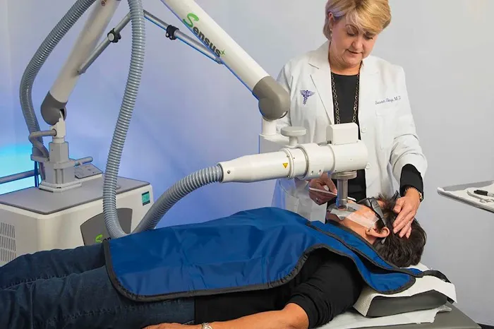 Mobile Skin Solutions Picture 6