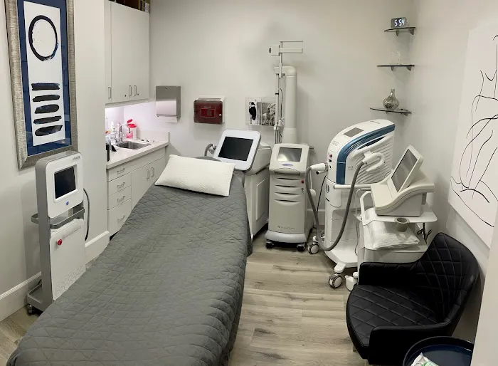 Aesthetic Laser Care Picture 3