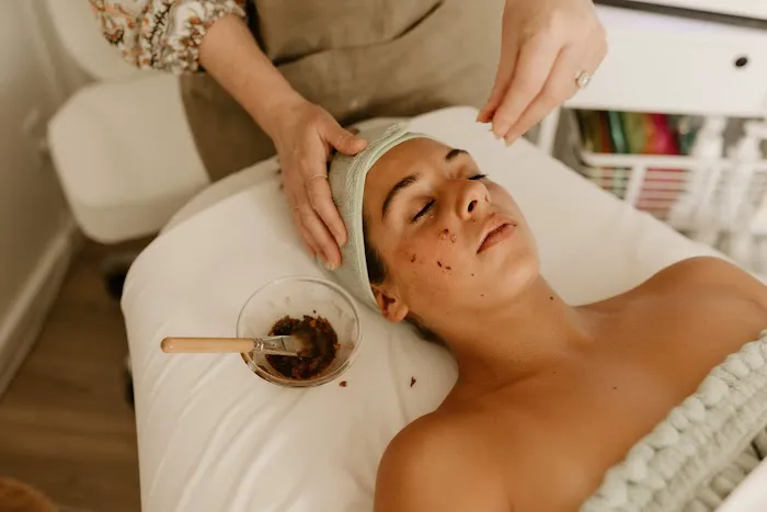 Uliv Skincare Studio Picture 3