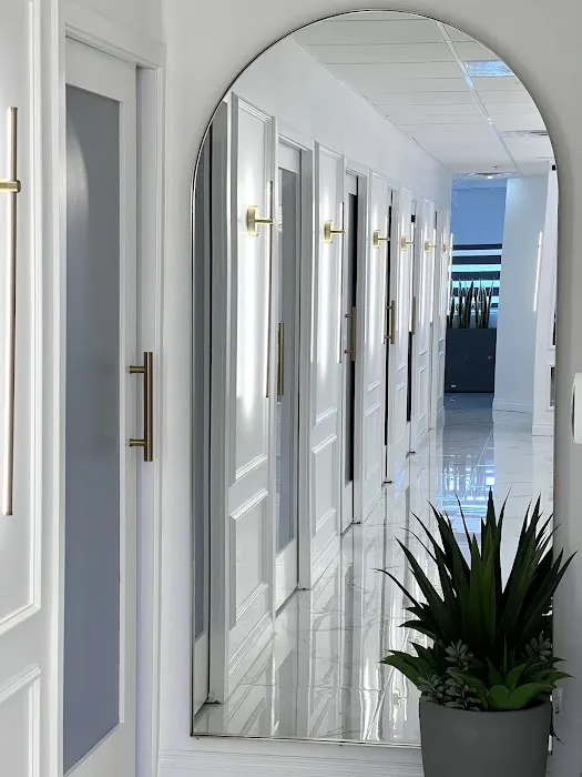 Faceworx Skin and Head Spa Picture 7