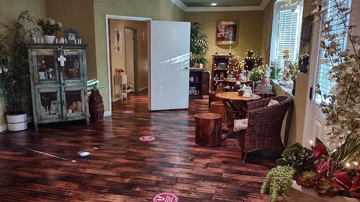 Peebro Skin & Total Health Care Picture 1