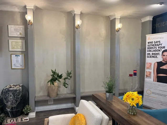 Seoul Medspa Garden Grove - IV, Wight Loss, PRP, Botox, Fillers, Stemcell Picture 6