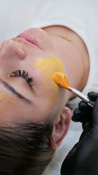 Brightside Esthetics- Facials & Waxing in Huntington Beach Picture 1