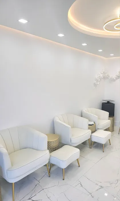 TROIAREUKE California Picture 2