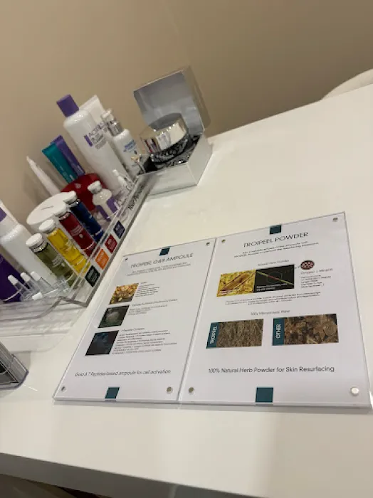 TROIAREUKE California Picture 6