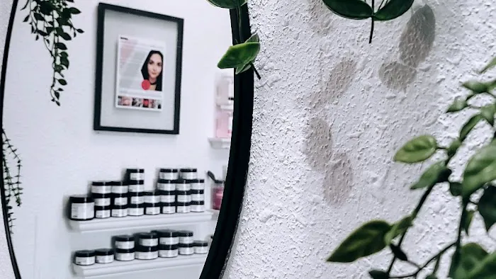 Amora J Studios Picture 2