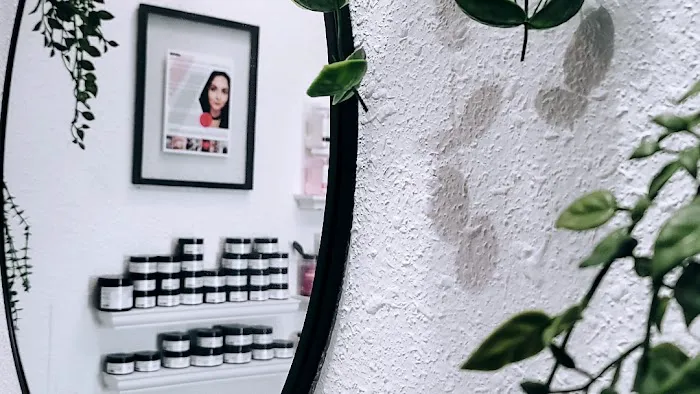 Amora J Studios Picture 3