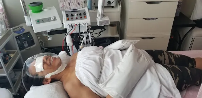 Care More Medical Group Picture 4