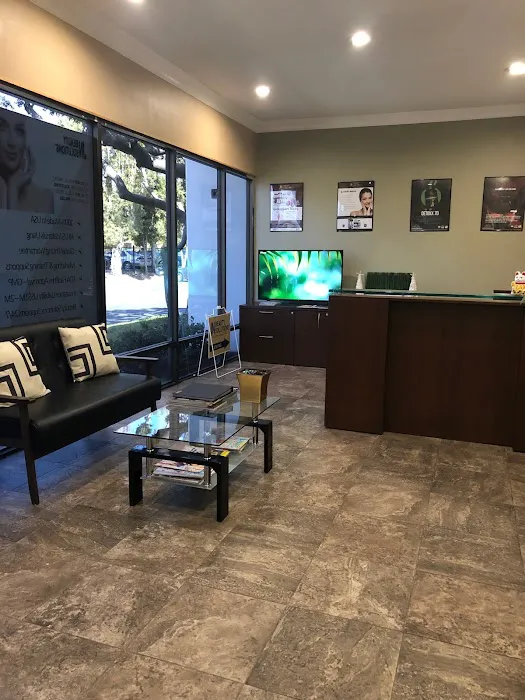 BEAUTY SOLUTIONS SKINCARE & HEALTH LLC Picture 10