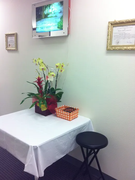 Demi Nguyen, Esthetician Picture 8