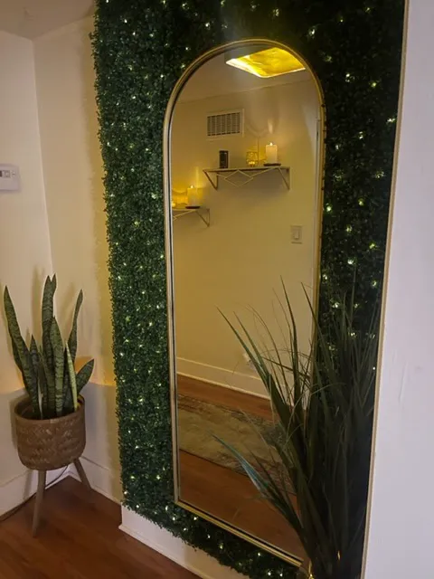 Piel Skin Lounge Picture 4