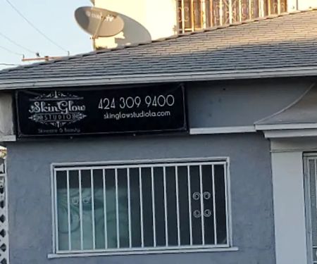Skin Glow Studio
