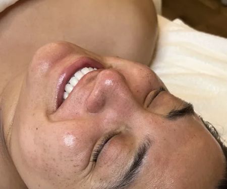 Skin Glow by Momo Esthetics