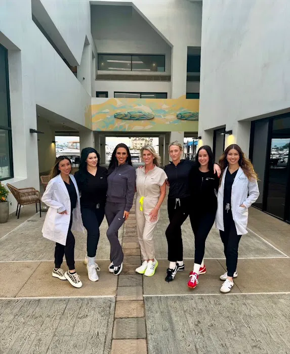 Vanity Compound Medical Aesthetics Picture 6