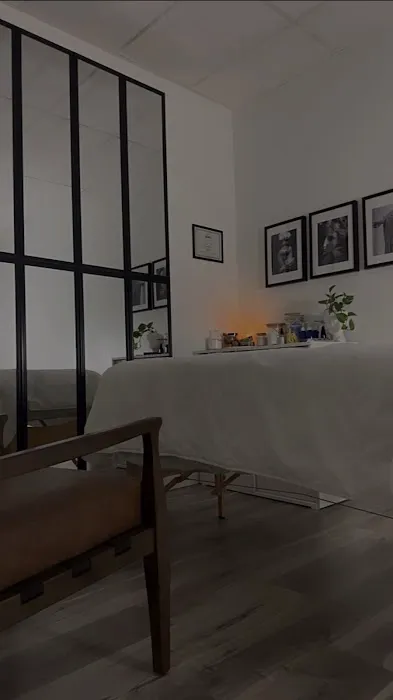 glowforyoursoul aesthetics Picture 2