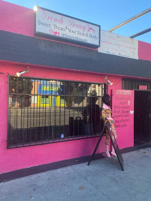 Drench Beauty Picture 9