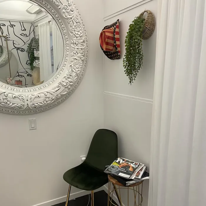 Mediavilla Aesthetics - KM Skin Studio Picture 2