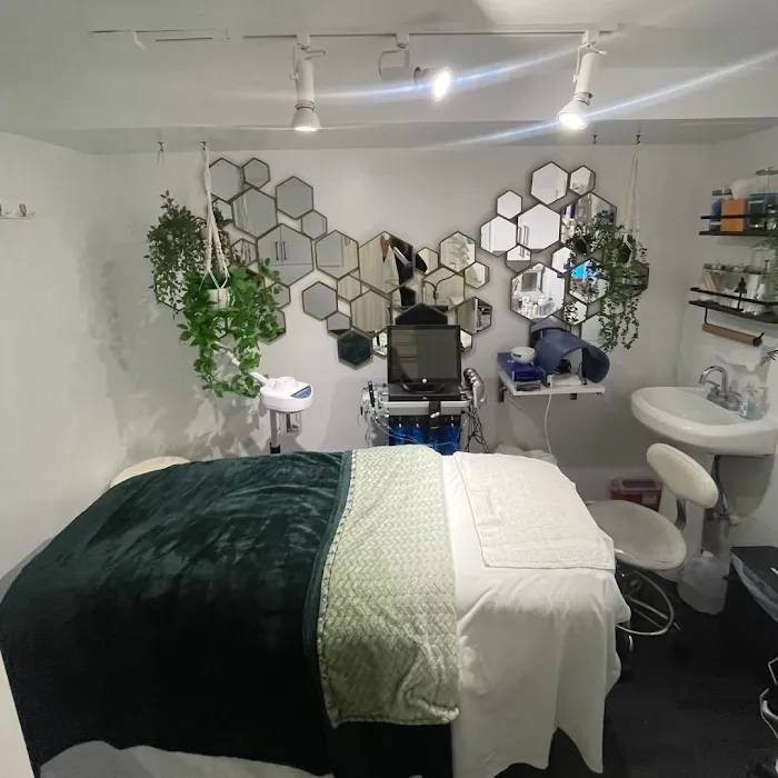 Mediavilla Aesthetics - KM Skin Studio Picture 3