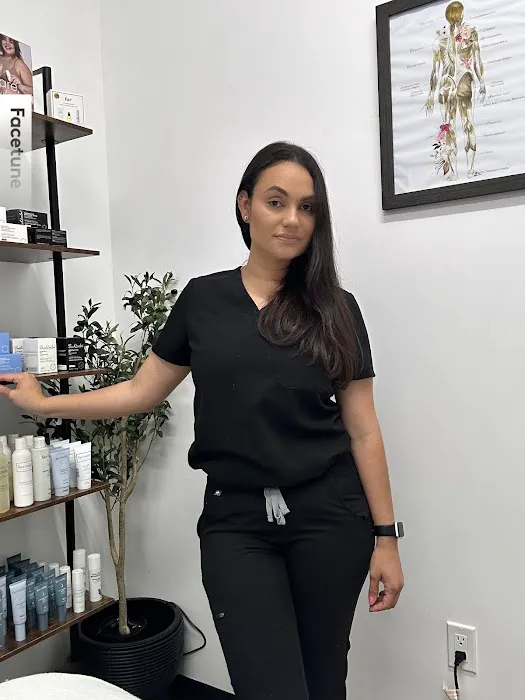 Wendy Will Esthetics Picture 9