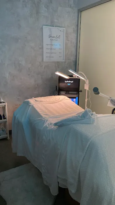 MoonGLO Aesthetics Picture 3