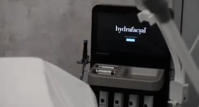 MoonGLO Aesthetics Picture 8