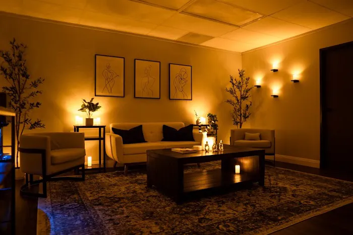 OC Face & Body Studio Picture 1