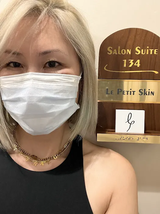 Le Petit Skin Picture 3