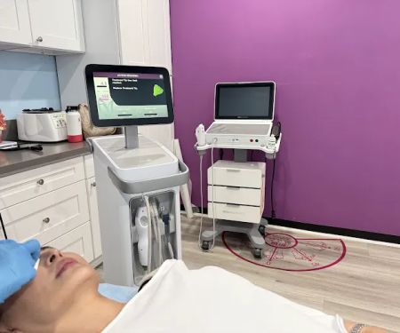 F4 Medical Beauty Center