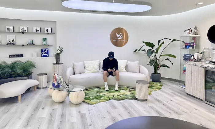 Artist Star Aesthetic Medicine Picture 3