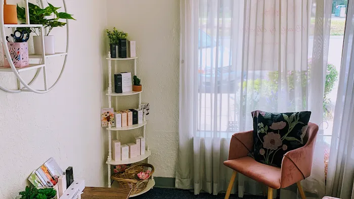 Beauty by Elizabeth Picture 3