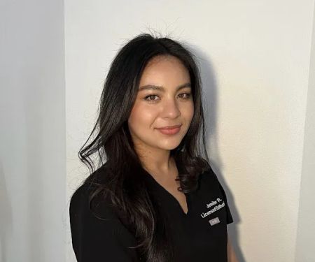 Jennifer Reyes Aesthetics