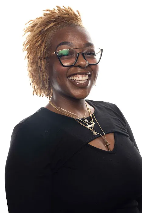 Elite Glow Lab Picture 4