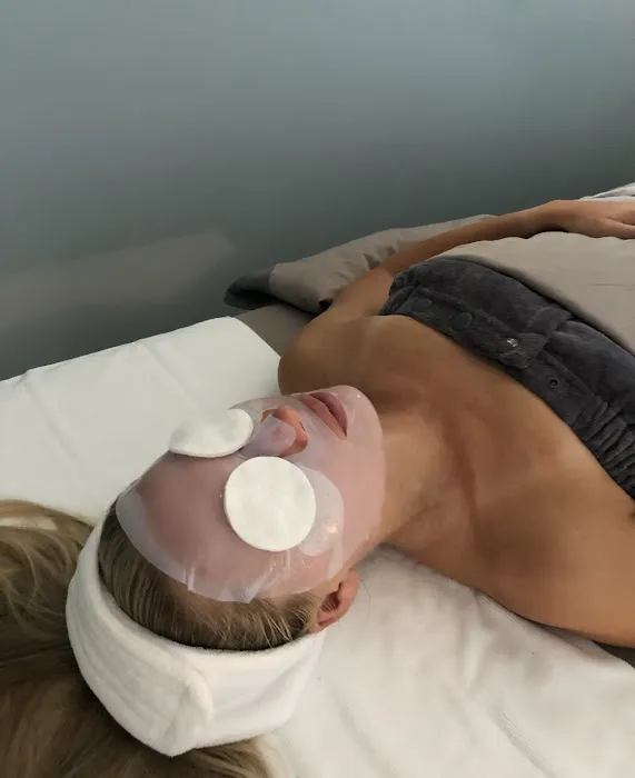 Face Sanctuary LA Picture 9