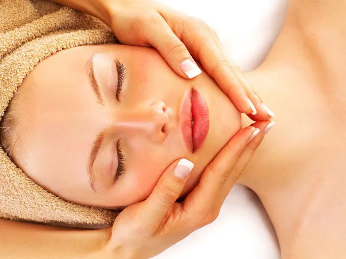 Pascale Skin Care Picture 6