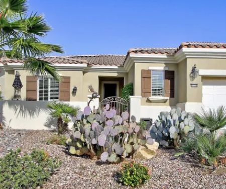 StrikingSkin by Tanya Skin Care & Treatment