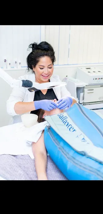 Skin by Molly M-Clinical & European Skincare Picture 9