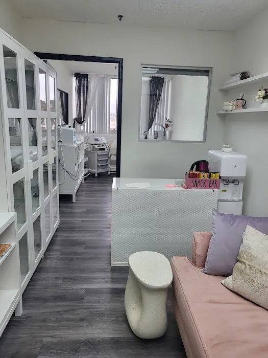 Trisha skin care Picture 1