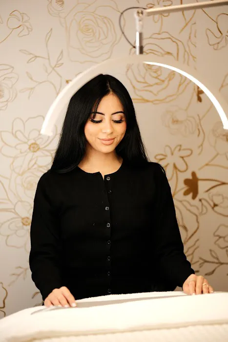 Skin with Venus Picture 5