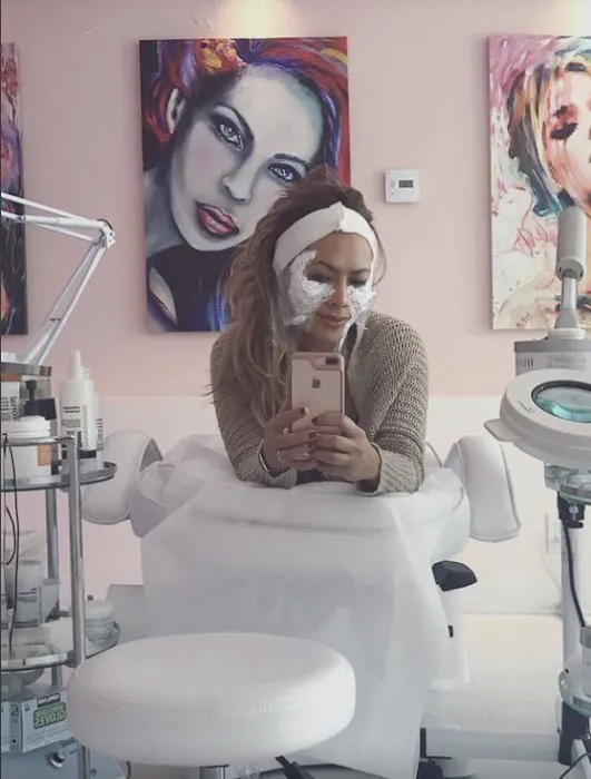 Facial Café, Skin Care Salon Picture 8