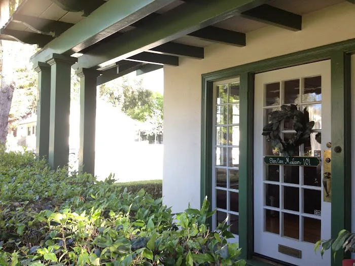 Cynthia Staub Esthetician Picture 5