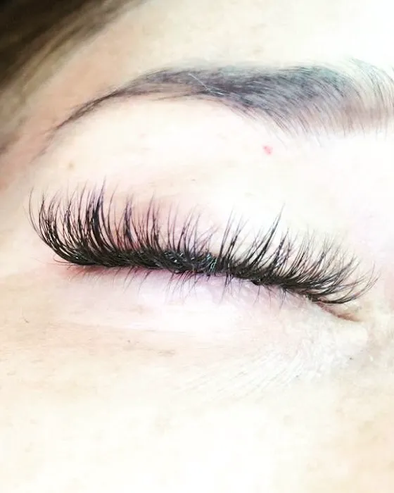 Tami's skin and Lash Picture 3