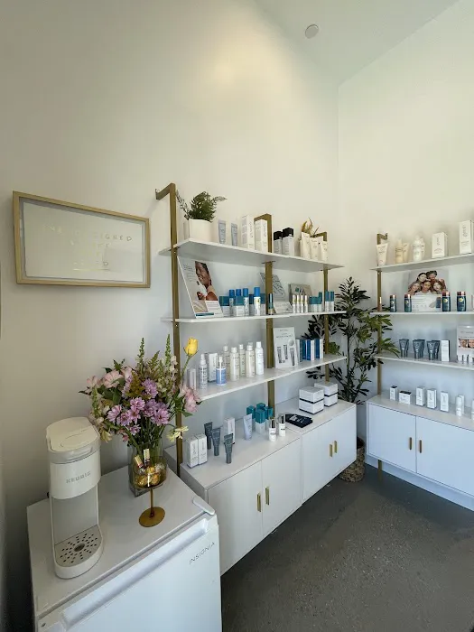 Revision Esthetics Picture 2