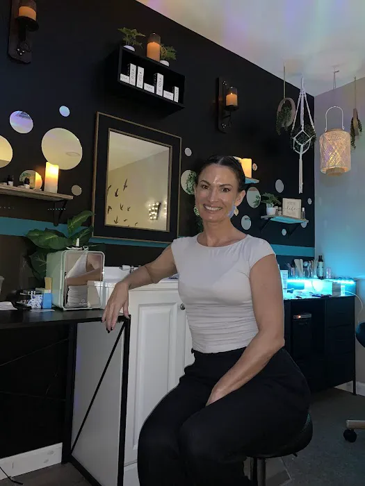 Glow by the Sea Picture 4