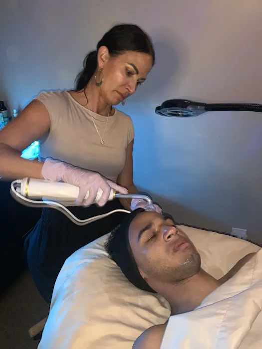 Glow by the Sea Picture 10