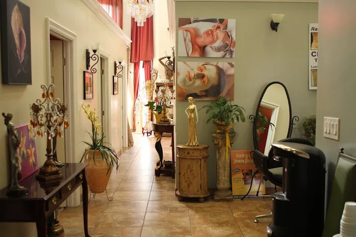 La Beaute Spa & Permanent Makeup Center Picture 2