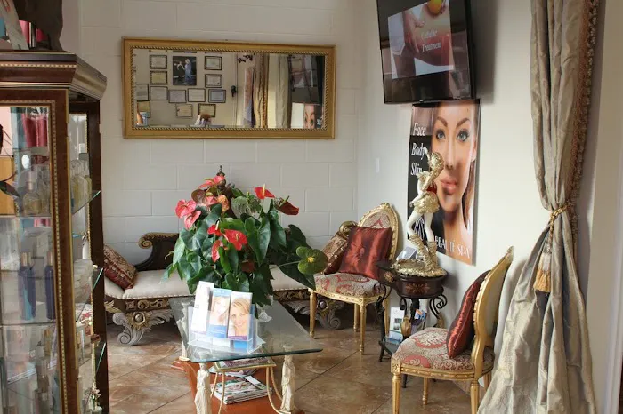 La Beaute Spa & Permanent Makeup Center Picture 6