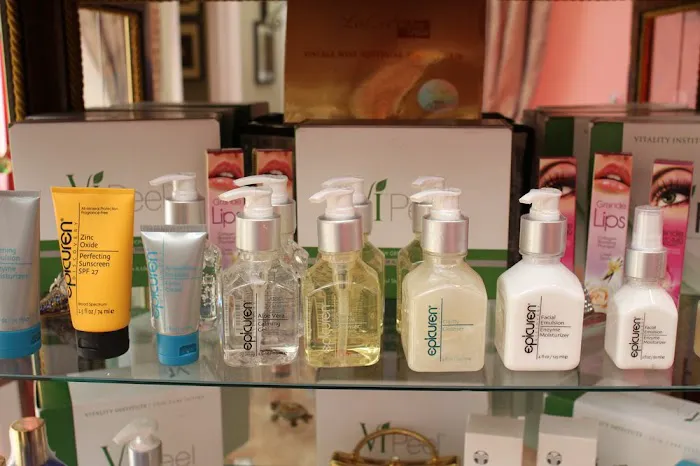 La Beaute Spa & Permanent Makeup Center Picture 5