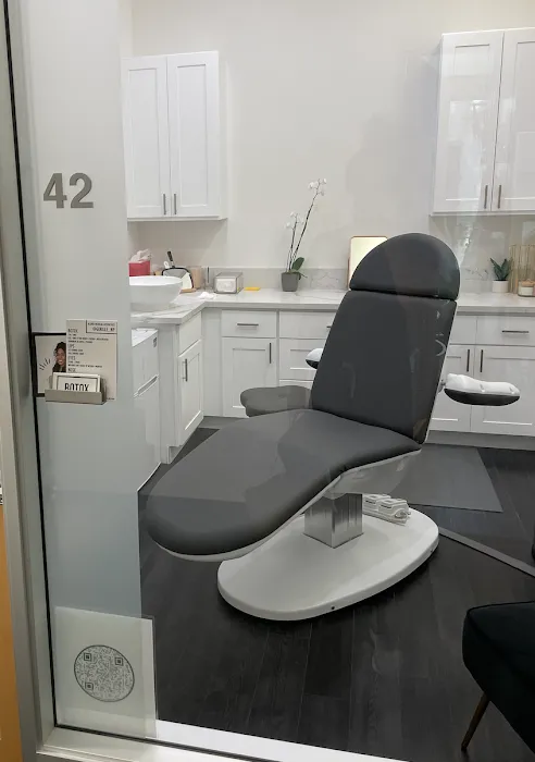 Ginille Beauty Aesthetics Picture 5