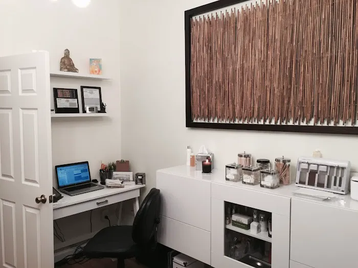 Skin Couture Picture 3