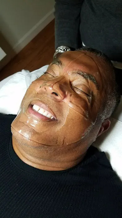 Skin Couture Picture 4